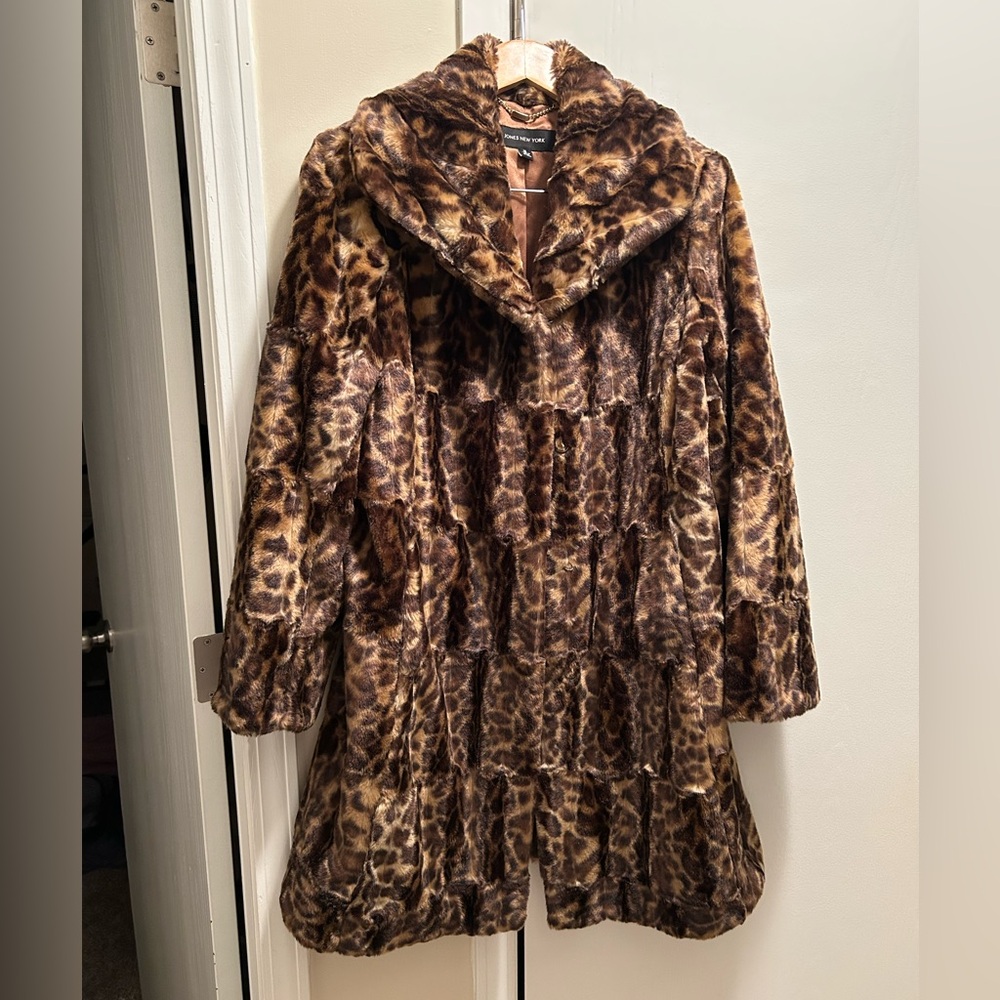 Leopard faux fur ladies coat